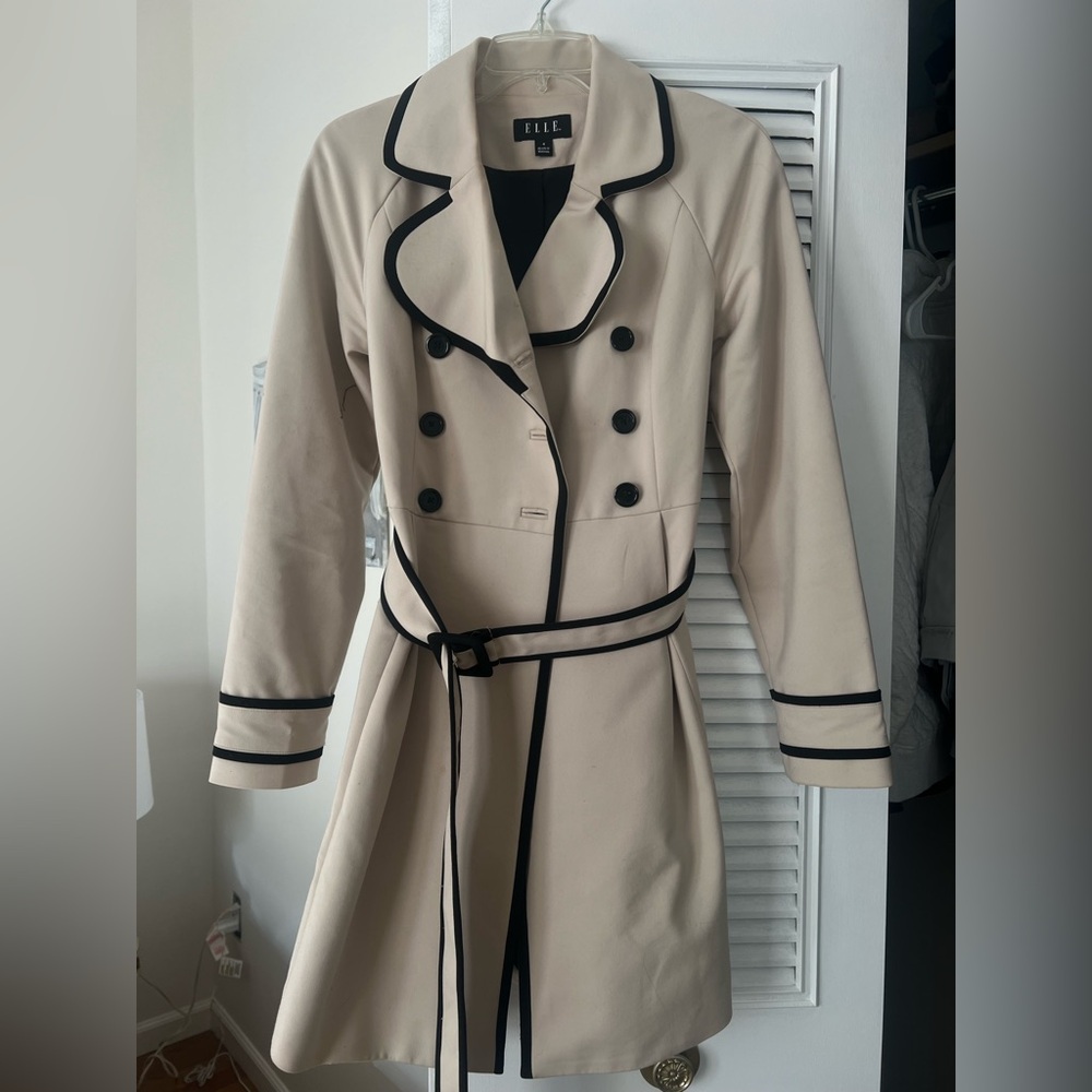 Elle Classic Beige Trench Coat with Black Accents